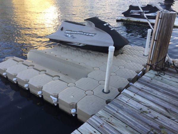 double-jet-ski-floating-dock8-600x450